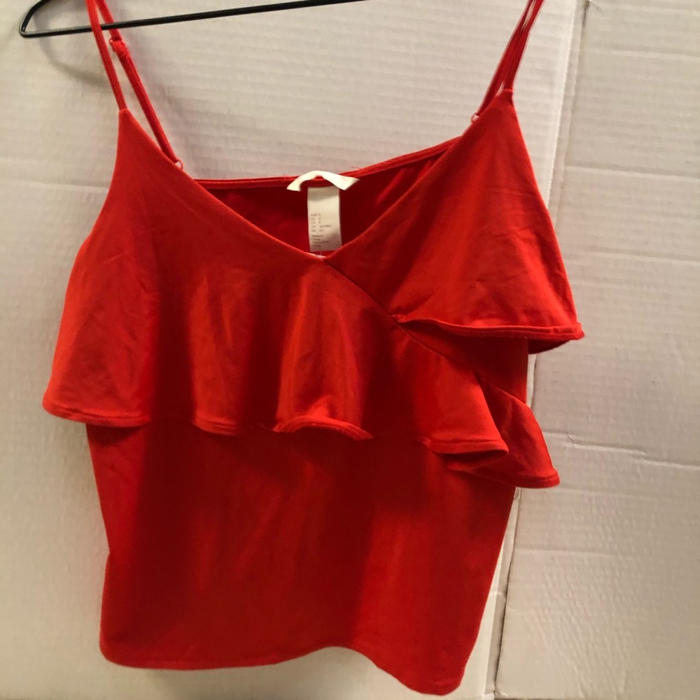 (NWT) Red Crop Tank with Asymmetrical Detail